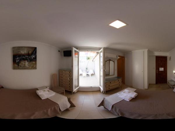 Hotel Maritimo : photo 1 de la chambre chambre avec terrasse - 2 lits