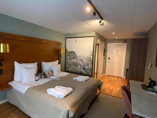 Clarion Collection Hotel Temperance : photo 1 de la chambre chambre double supérieure avec dîner