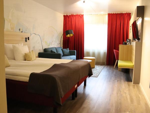 ProfilHotels Calmar Stadshotell : photo 7 de la chambre chambre supérieure pour 4 personnes