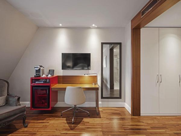 TITANIC Gendarmenmarkt Berlin : photo 2 de la chambre suite junior