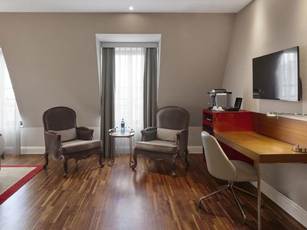 TITANIC Gendarmenmarkt Berlin : photo 3 de la chambre suite junior