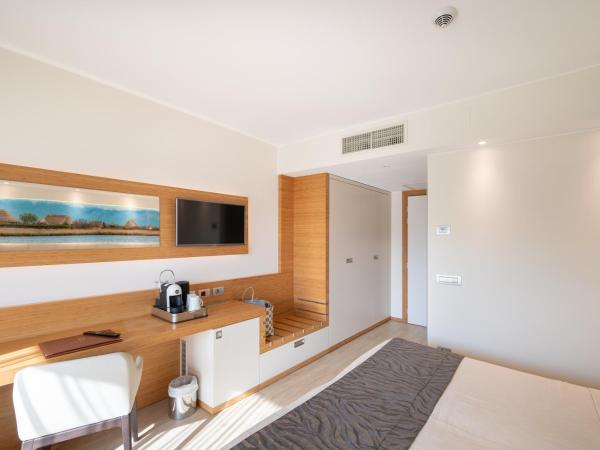 Laguna Park Hotel 4Superior : photo 5 de la chambre chambre standard avec balcon