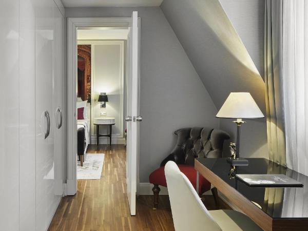 TITANIC Gendarmenmarkt Berlin : photo 6 de la chambre suite sezen aksu