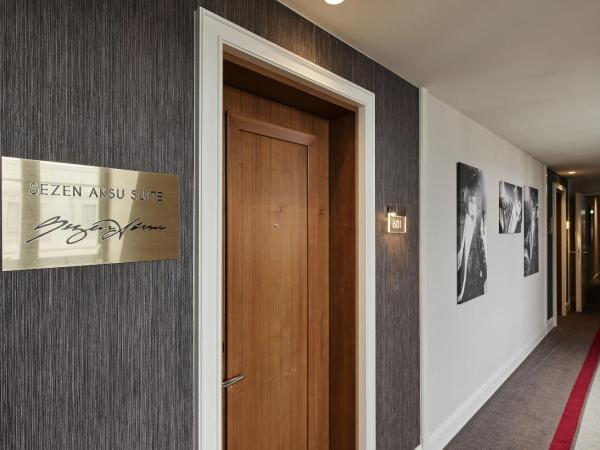 TITANIC Gendarmenmarkt Berlin : photo 7 de la chambre suite sezen aksu