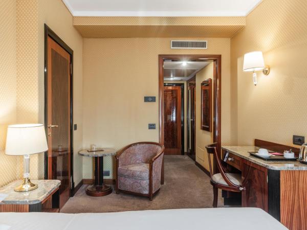 Doria Grand Hotel : photo 3 de la chambre chambre simple classique (1 adulte)