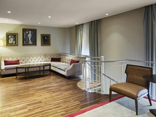 TITANIC Gendarmenmarkt Berlin : photo 6 de la chambre suite - titanic gendarmenmarkt