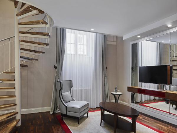 TITANIC Gendarmenmarkt Berlin : photo 3 de la chambre suite - titanic gendarmenmarkt