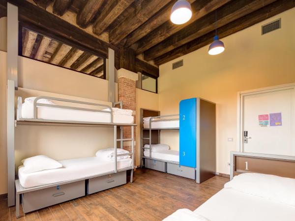 Generator Venice : photo 3 de la chambre chambre familiale (5 adultes)