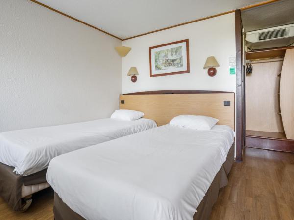 Campanile Brive-La-Gaillarde Ouest : photo 3 de la chambre chambre lits jumeaux