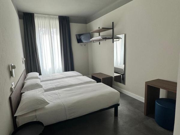 Hotel 22 Marzo : photo 5 de la chambre chambre triple