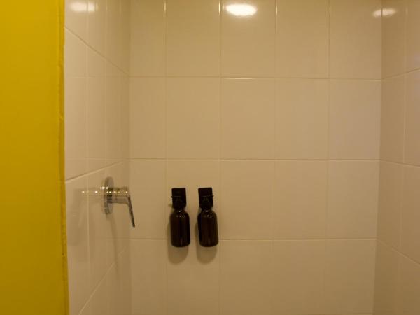 Casa España : photo 7 de la chambre chambre simple avec salle de bains privative