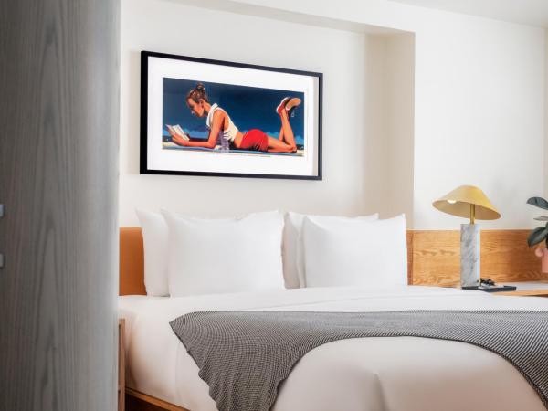 Short Stories Hotel : photo 2 de la chambre chambre lit king-size signature