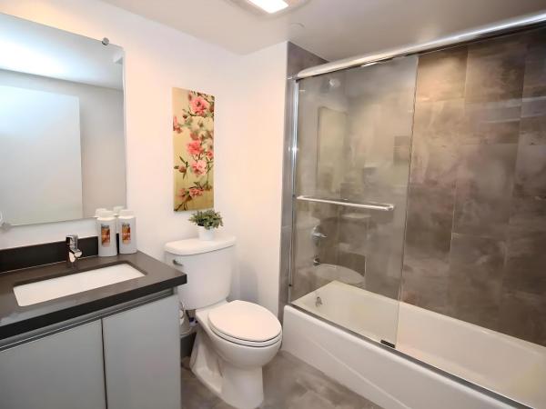 Los Angeles Premium Suites with Free Parking : photo 9 de la chambre appartement 2 chambres avec balcon