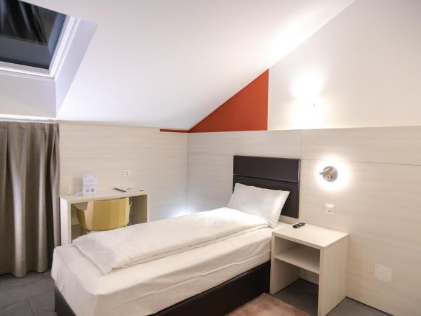 Miralago Locarno Easy Rooms : photo 3 de la chambre chambre simple supérieure