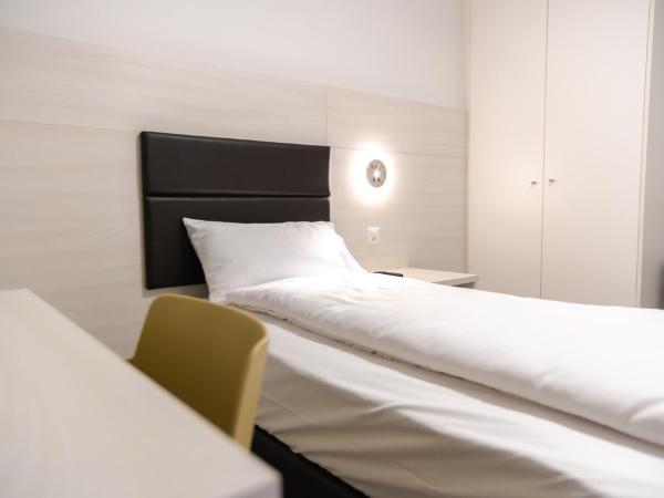 Miralago Locarno Easy Rooms : photo 4 de la chambre chambre simple supérieure
