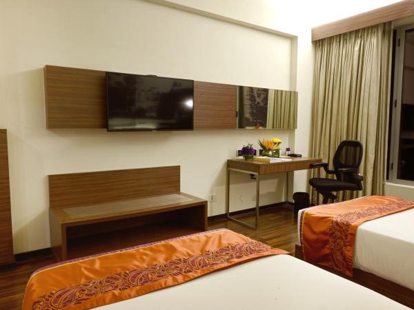 Vivanta Kolkata EM Bypass : photo 9 de la chambre chambre lits jumeaux supérieure - vue sur ville