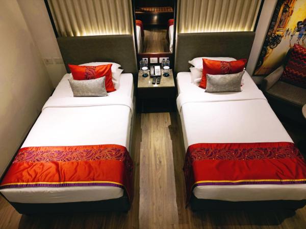 Vivanta Kolkata EM Bypass : photo 6 de la chambre chambre lits jumeaux premium - vue sur ville