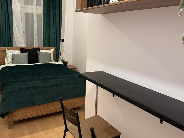 Wielopole Classy Rooms : photo 6 de la chambre chambre double standard avec salle de bains commune