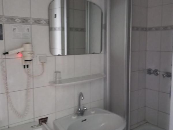 Hotel Karolinger : photo 4 de la chambre chambre double