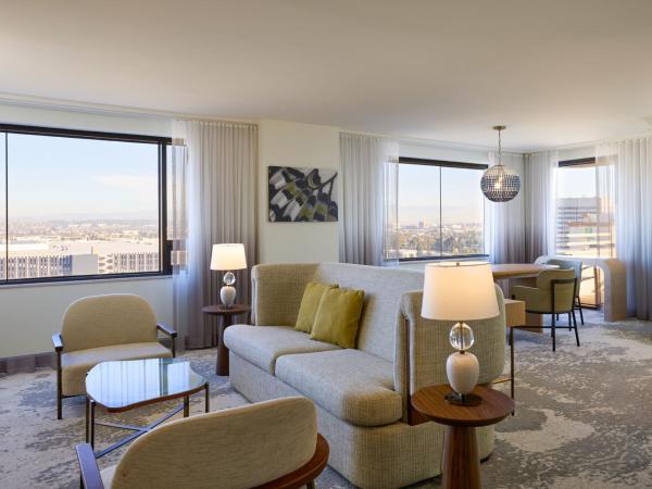 The Westin Los Angeles Airport : photo 1 de la chambre suite présidentielle 1 chambre de luxe avec 1 lit king-size