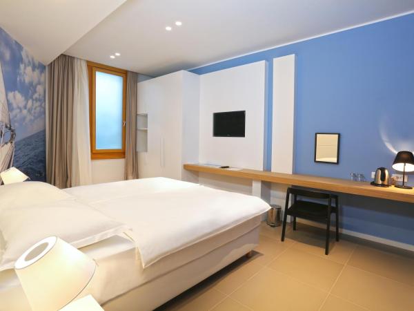 Guesthouse Villa Scalaria : photo 4 de la chambre chambre double