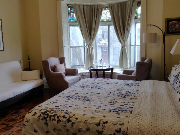 Gingerbread Manor : photo 6 de la chambre chambre lit king-size