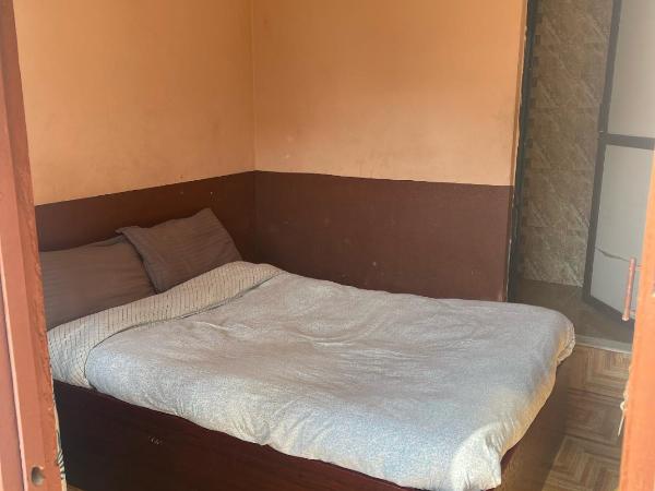 Nirvaan Guest House (Hotel Bibidh) : photo 1 de la chambre chambre double Économique