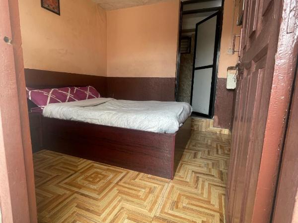 Nirvaan Guest House (Hotel Bibidh) : photo 2 de la chambre chambre double Économique