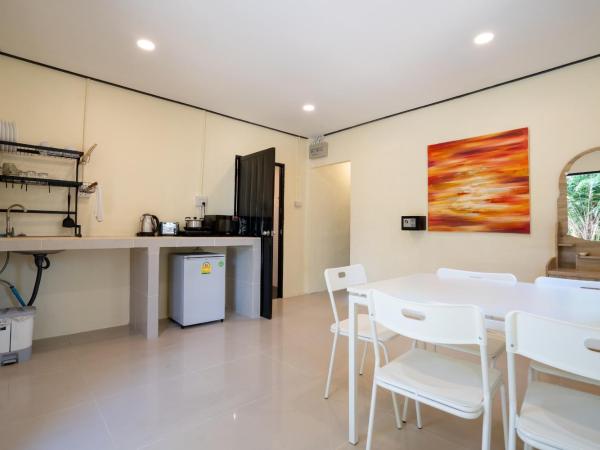 Mook Lanta Eco Resort : photo 1 de la chambre appartement familial