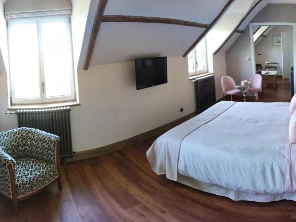 Domaine du Clos Fleuri - Spa : photo 6 de la chambre suite standard avec vue sur la mer