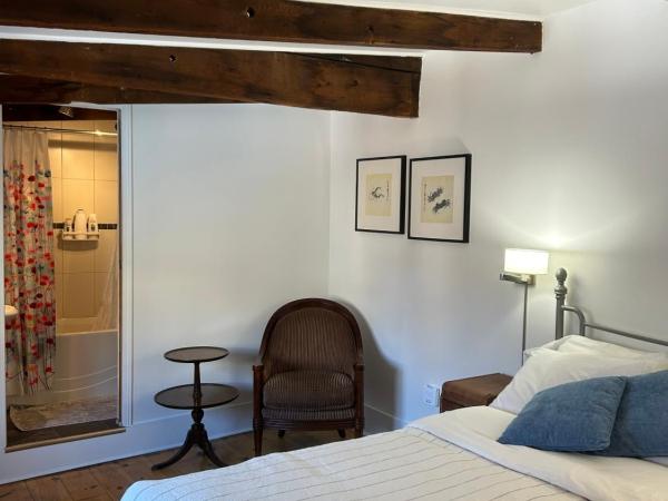 À l'Adresse du Centre-Ville : photo 3 de la chambre chambre lit king-size