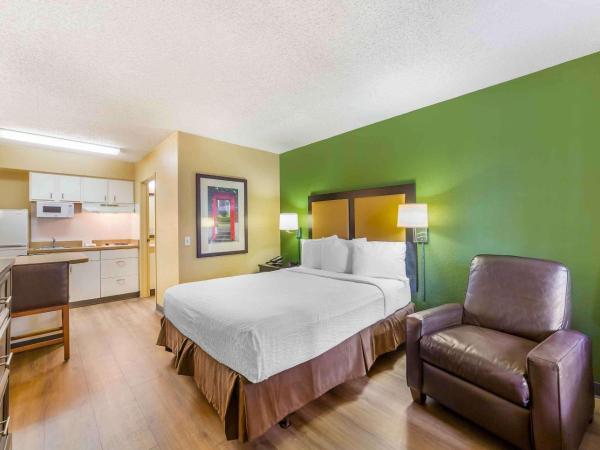 Extended Stay America Suites - Fort Lauderdale - Tamarac : photo 1 de la chambre studio lit queen-size - non-fumeurs