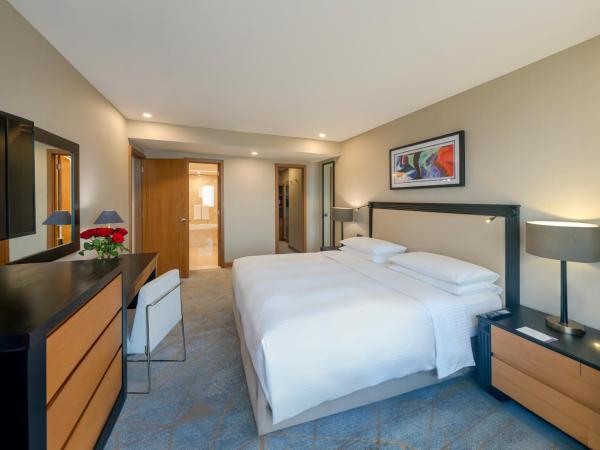 Hyatt Regency Galleria Residence Dubai : photo 6 de la chambre appartement familial deluxe avec 3 chambres et cuisine (10 % de réduction sur les soins spa)