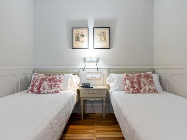 Hotel Alcazar Irun : photo 2 de la chambre chambre triple confort