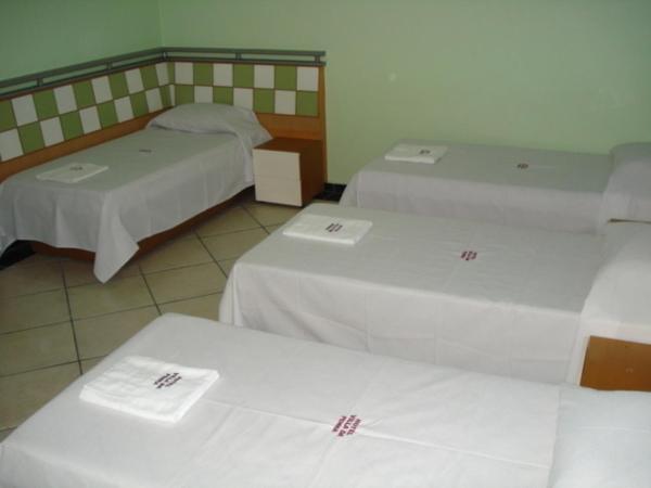 Hotel Villa da Penha : photo 10 de la chambre chambre quadruple