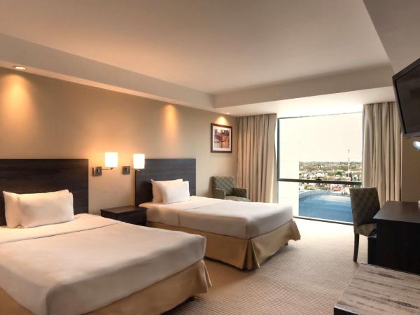 Hilton Mendoza : photo 2 de la chambre chambre double avec 2 lits doubles