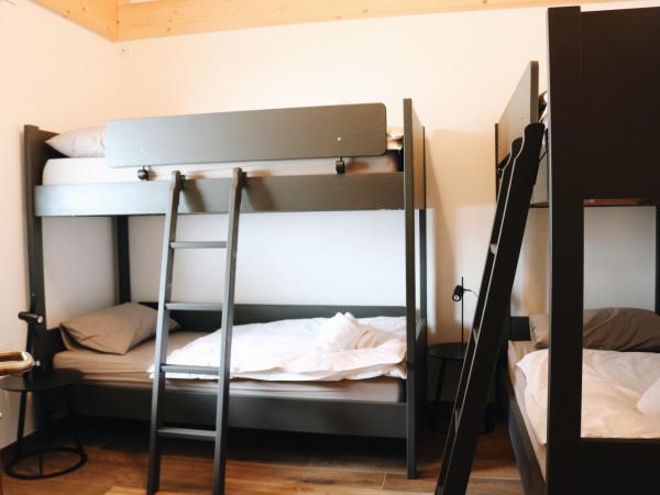 Maison des Sports : photo 1 de la chambre chambre quadruple