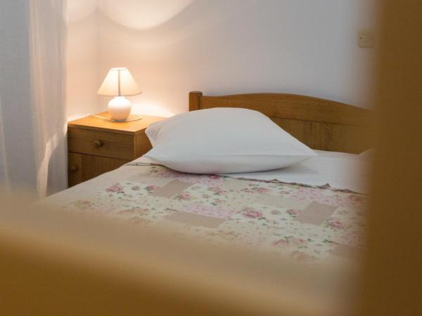 Bed & Breakfast Mario : photo 1 de la chambre chambre triple avec balcon