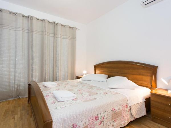 Bed & Breakfast Mario : photo 1 de la chambre chambre double avec balcon