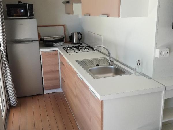 SUNNY Mobile Homes Bijela Uvala : photo 2 de la chambre mobile home