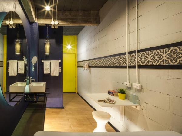 Fulfill Phuket - SHA : photo 3 de la chambre chambre double avec salle de bains privative