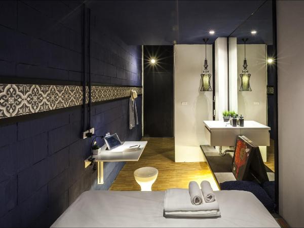 Fulfill Phuket - SHA : photo 2 de la chambre chambre double avec salle de bains privative