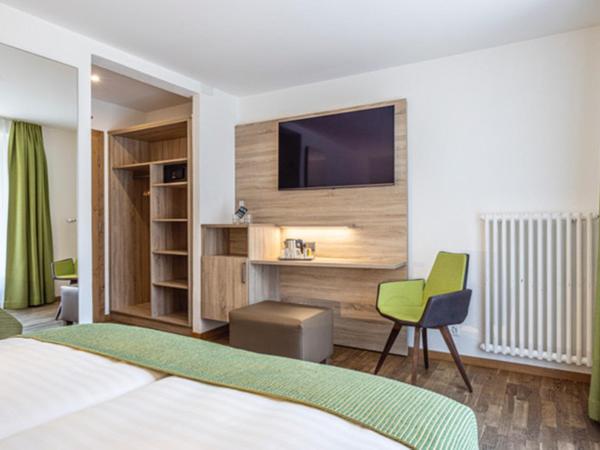 Hotel Bristol : photo 6 de la chambre chambre double - vue sur montagne