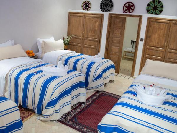 Ferme D'hôte Zomorroda : photo 10 de la chambre maison 7 chambres