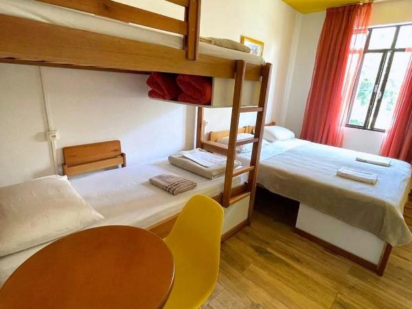 Jardim Botânico House : photo 6 de la chambre chambre quadruple