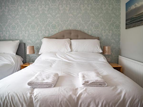 The Briers Country House : photo 7 de la chambre chambre double ou lits jumeaux - vue sur montagnes