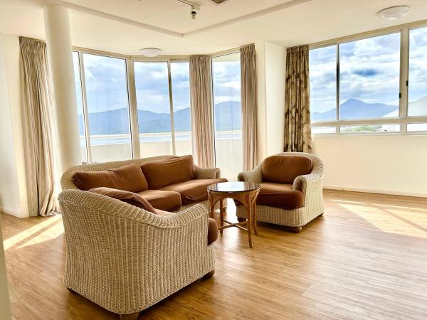 Acacia Court Hotel : photo 2 de la chambre suite avec balcon - vue sur océan