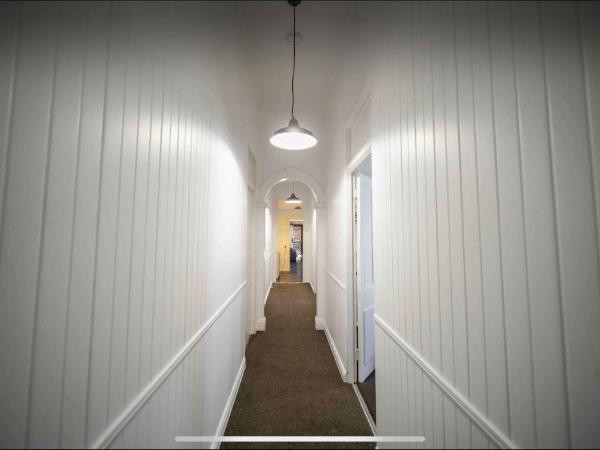 Grimshaw House : photo 3 de la chambre appartement avec balcon