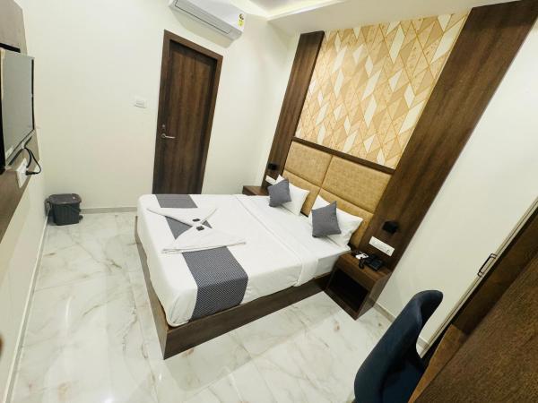 Hotel Amazing - Asalpha Metro Station : photo 3 de la chambre chambre double