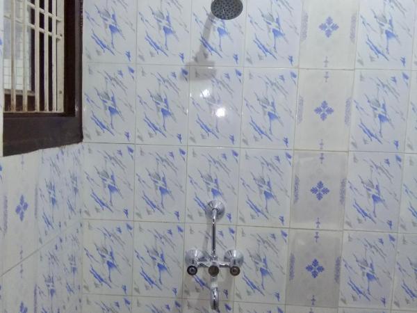 Hotel zamarrud palace : photo 5 de la chambre chambre double Économique